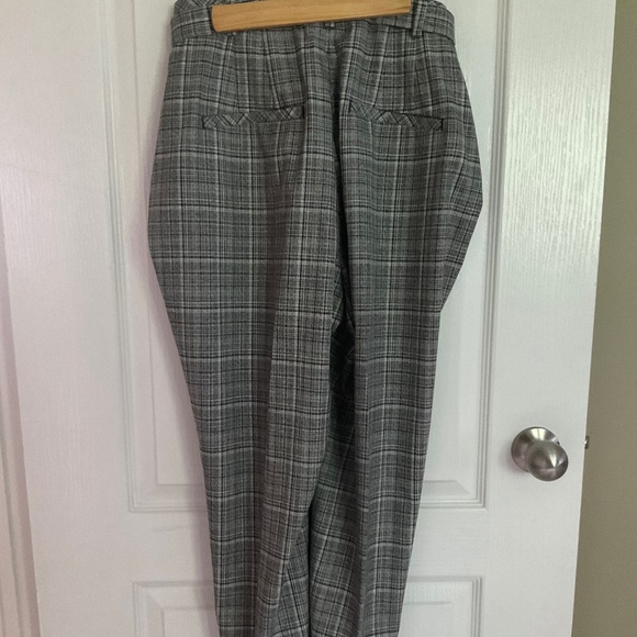 RW&Co. black and white plaid pants - size 12 NWOT - Picture 8 of 8